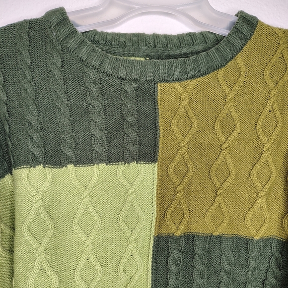 Empyre Green Crew Neck Sweater with Geometric Cable Knit Sz S - Picture 10 of 12